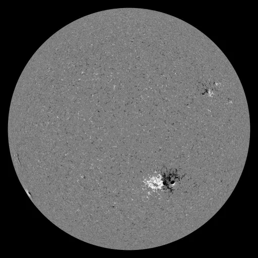 Solar Magnetic Fields