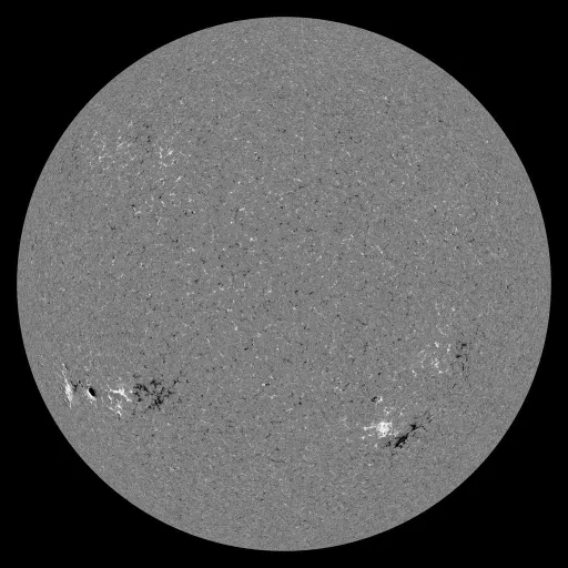 Solar Magnetic Fields