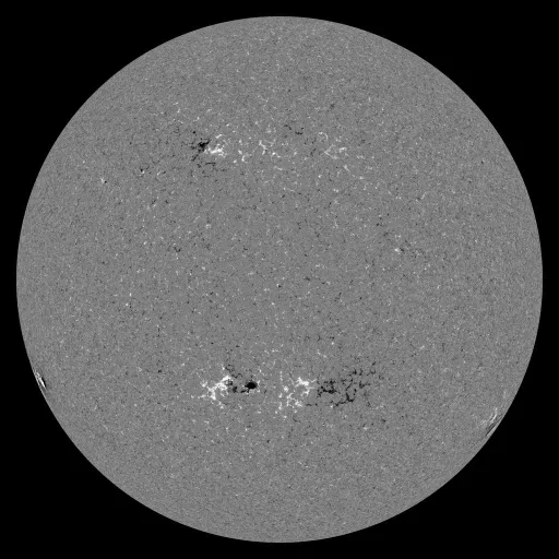 Solar Magnetic Fields