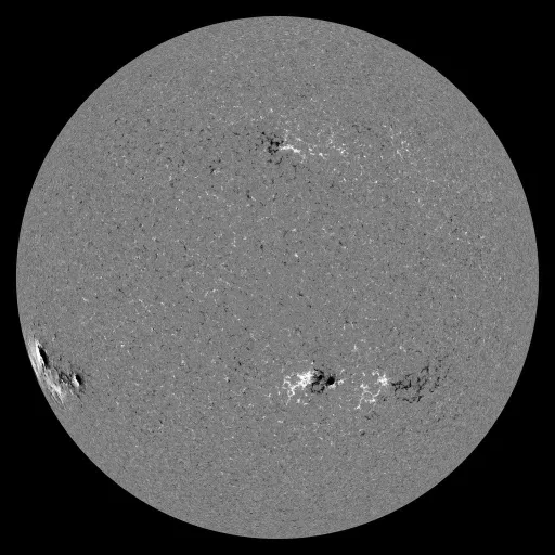 Solar Magnetic Fields