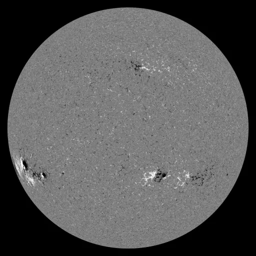 Solar Magnetic Fields