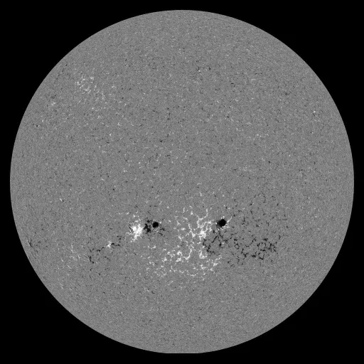 Solar Magnetic Fields