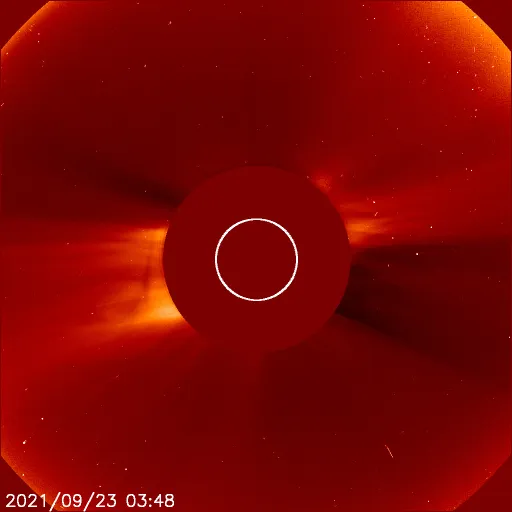 Ближняя корона Солнца