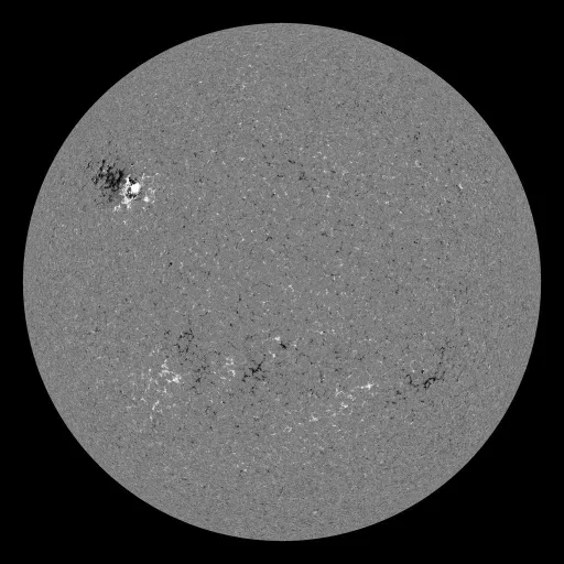 Solar Magnetic Fields