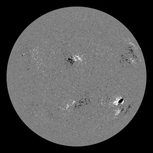 Solar Magnetic Fields