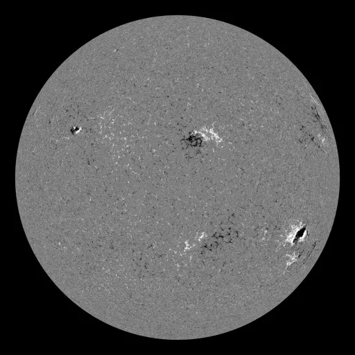 Solar Magnetic Fields