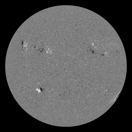 Solar Magnetic Fields