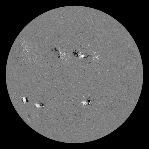 Solar Magnetic Fields