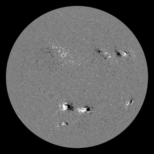 Solar Magnetic Fields