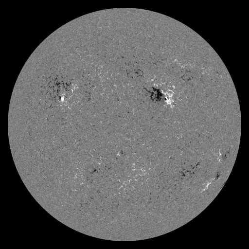 Solar Magnetic Fields