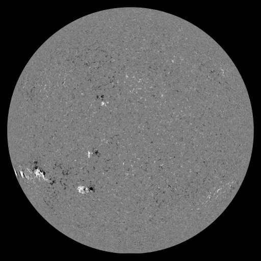 Solar Magnetic Fields