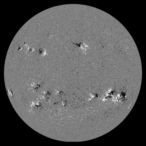 Solar Magnetic Fields