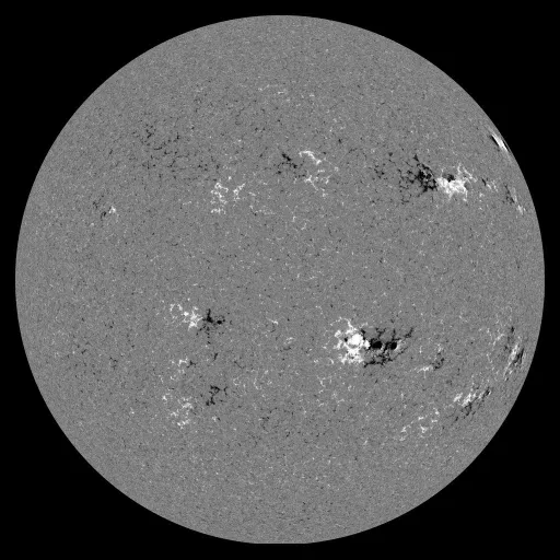 Solar Magnetic Fields