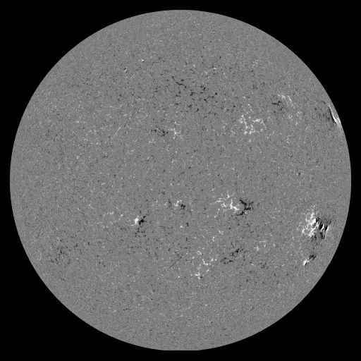 Solar Magnetic Fields