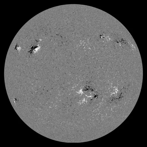Solar Magnetic Fields
