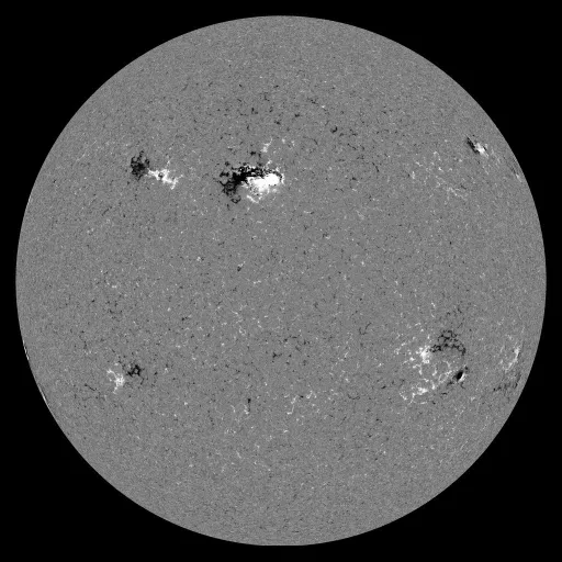 Solar Magnetic Fields