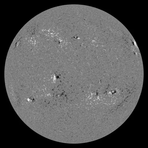 Solar Magnetic Fields