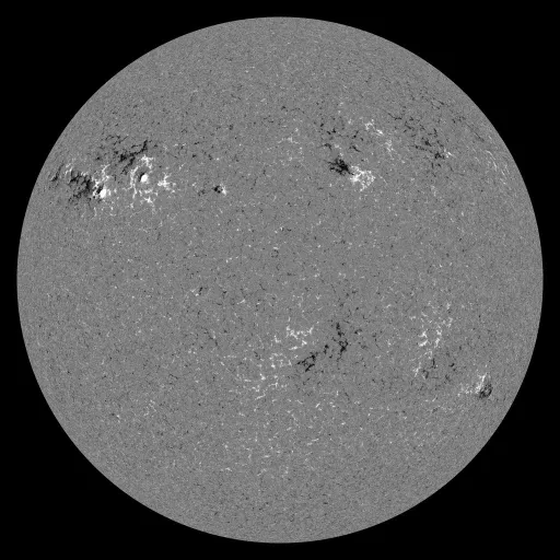 Solar Magnetic Fields