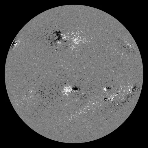 Solar Magnetic Fields