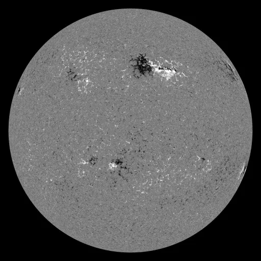 Solar Magnetic Fields