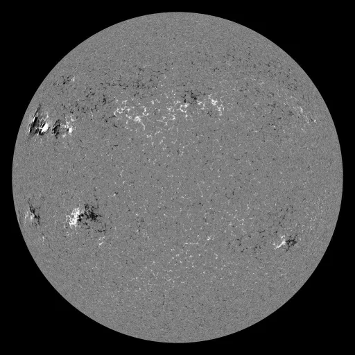 Solar Magnetic Fields