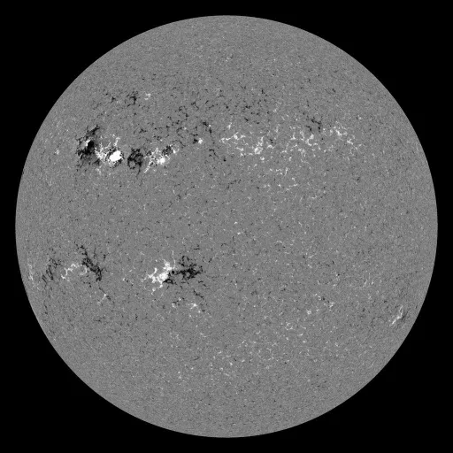 Solar Magnetic Fields