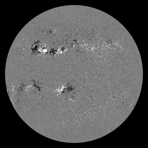 Solar Magnetic Fields