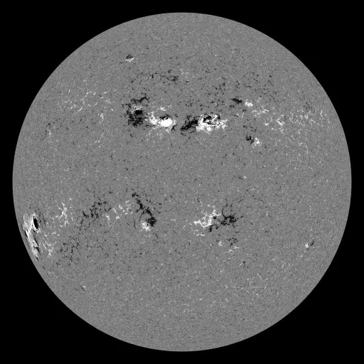 Solar Magnetic Fields