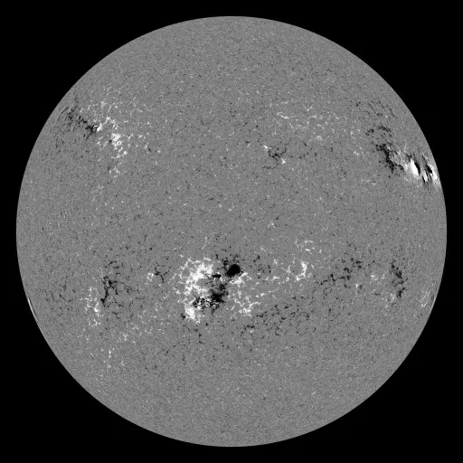 Solar Magnetic Fields