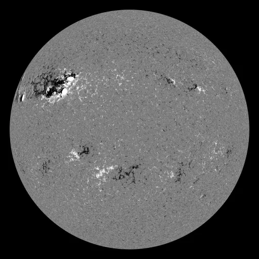 Магнитное поле Солнца