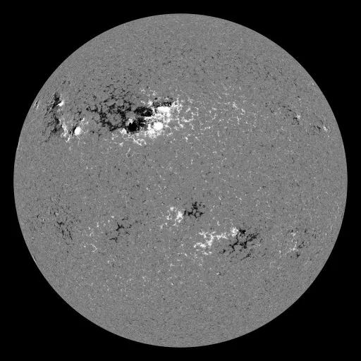 Solar Magnetic Fields