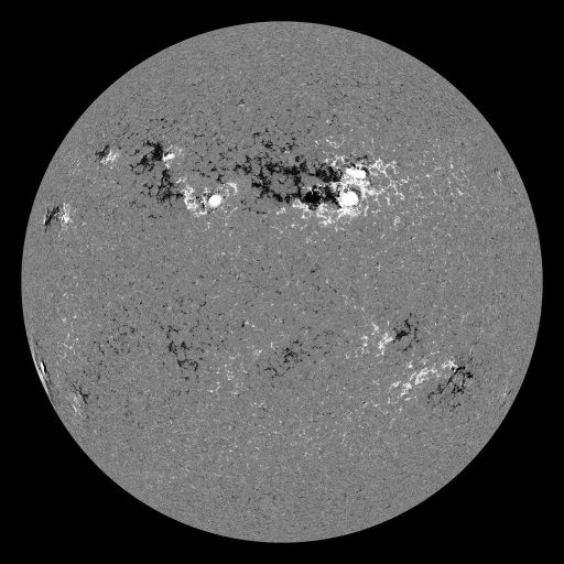 Solar Magnetic Fields