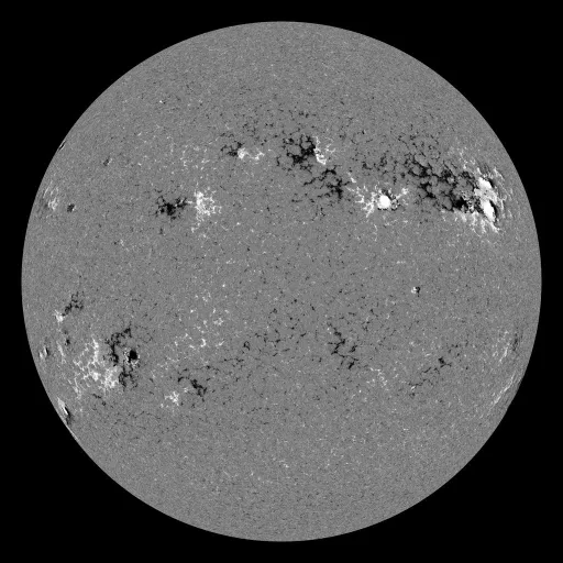 Solar Magnetic Fields