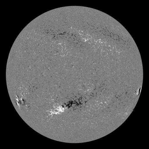 Solar Magnetic Fields
