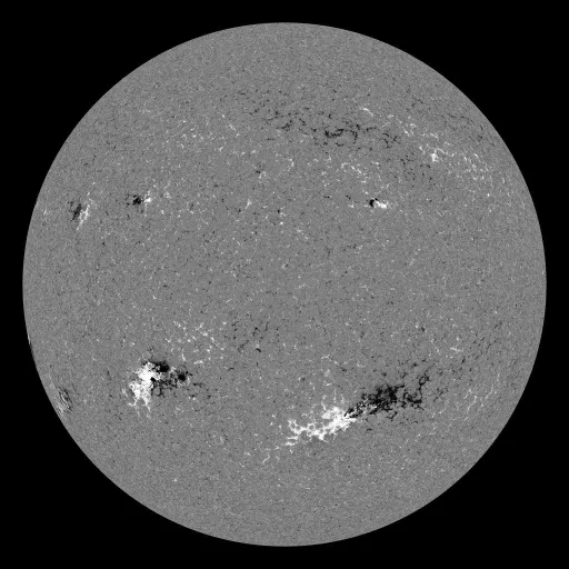 Solar Magnetic Fields