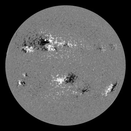 Solar Magnetic Fields