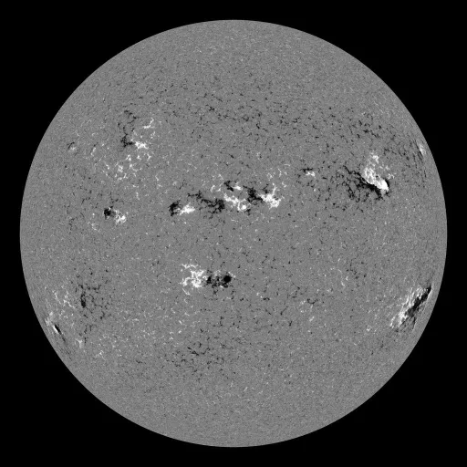 Solar Magnetic Fields