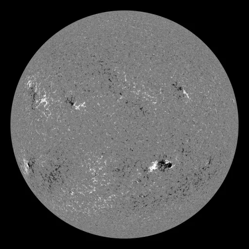 Solar Magnetic Fields
