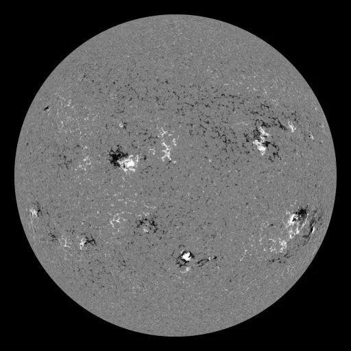 Solar Magnetic Fields