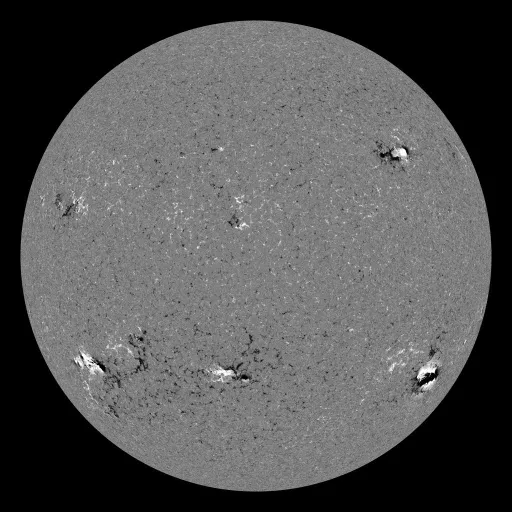 Solar Magnetic Fields