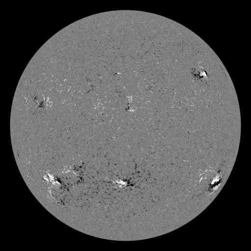 Solar Magnetic Fields