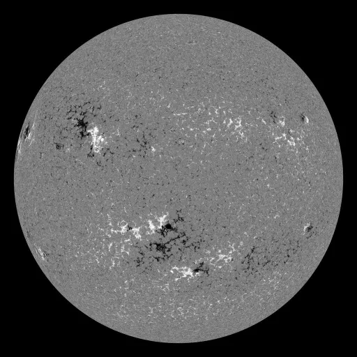 Solar Magnetic Fields