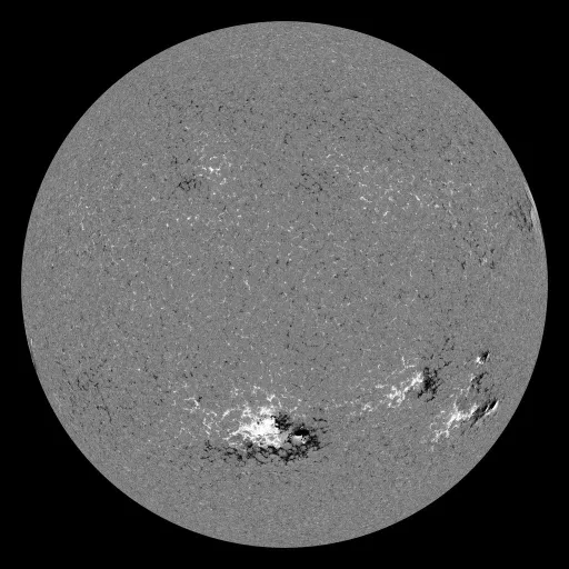 Solar Magnetic Fields