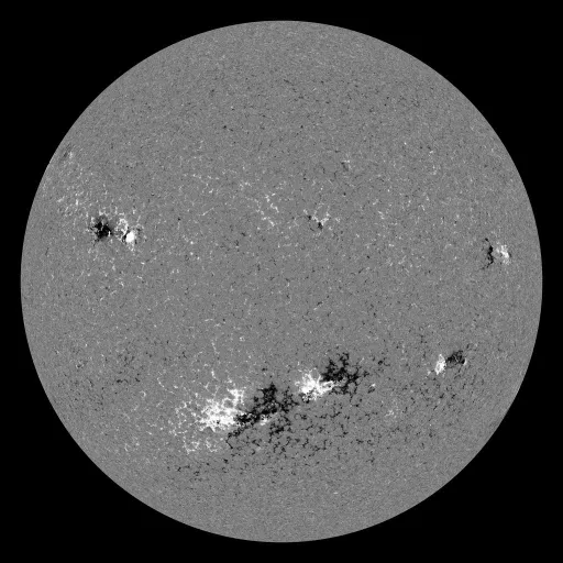 Solar Magnetic Fields