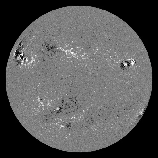 Solar Magnetic Fields