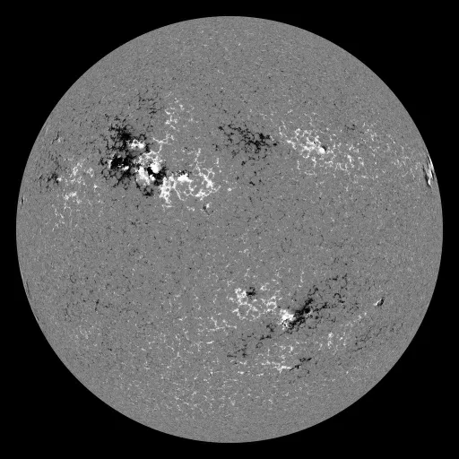 Solar Magnetic Fields