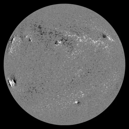 Solar Magnetic Fields