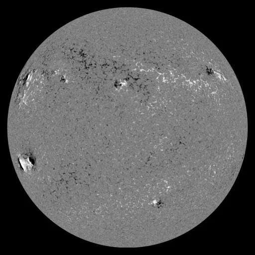 Solar Magnetic Fields
