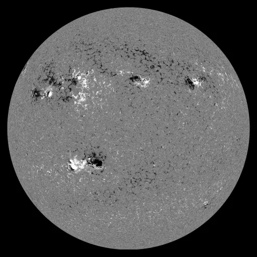 Solar Magnetic Fields