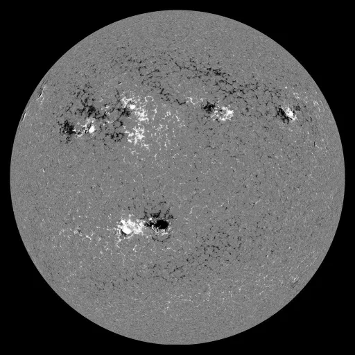 Solar Magnetic Fields
